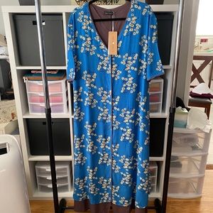 NWT Tendency Maxi Dress size Medium